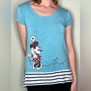 Disney Parks  Large Blouse Scoop Neck Mickey And Minnie Sweetheart Size XXL